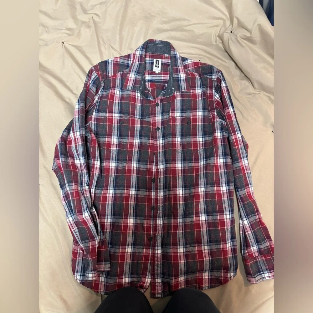 Howe button down - Picture 2 of 6